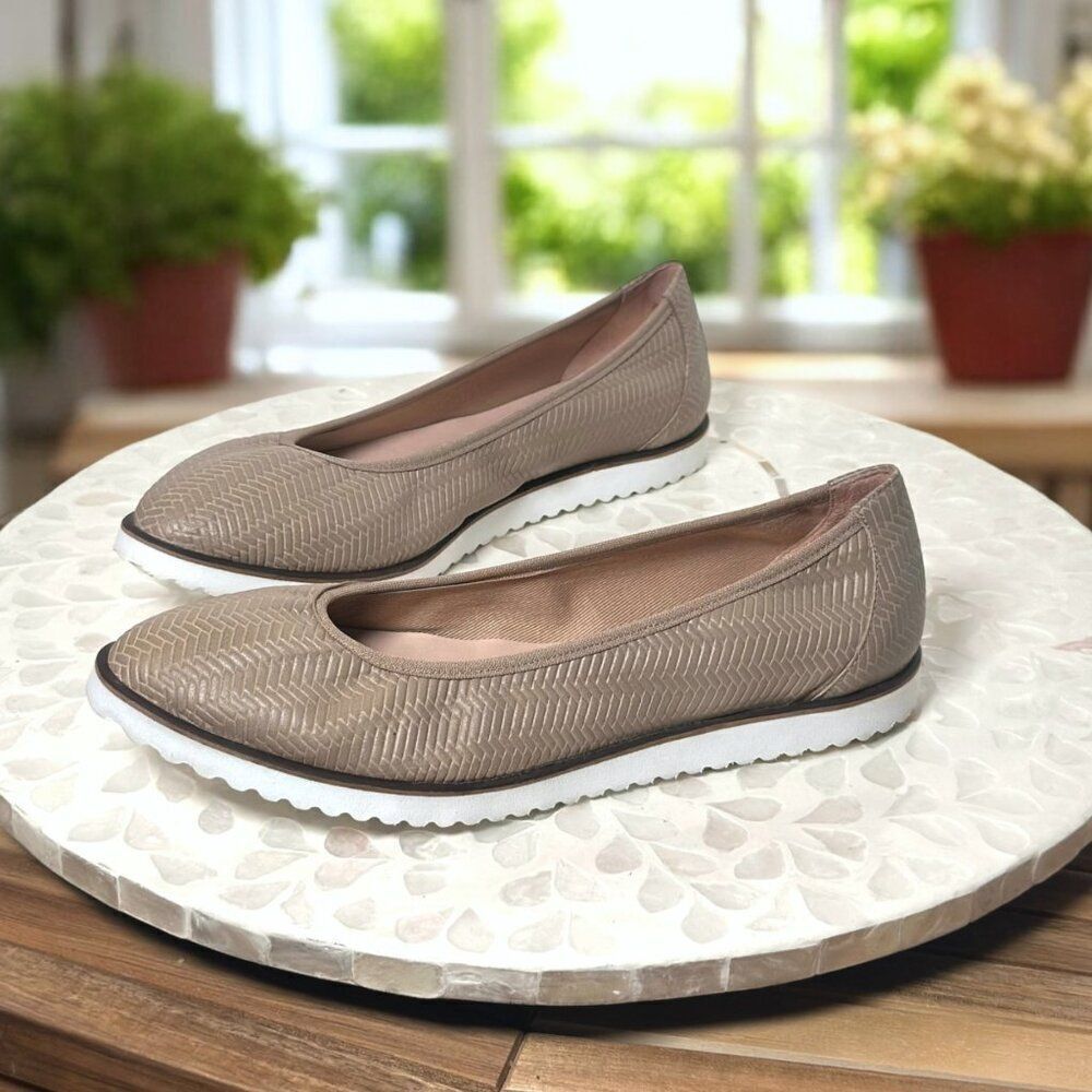 French Sole FS/NY $175 Doorway Flats Taupe Womens 6.5 Balletcore Cushioned